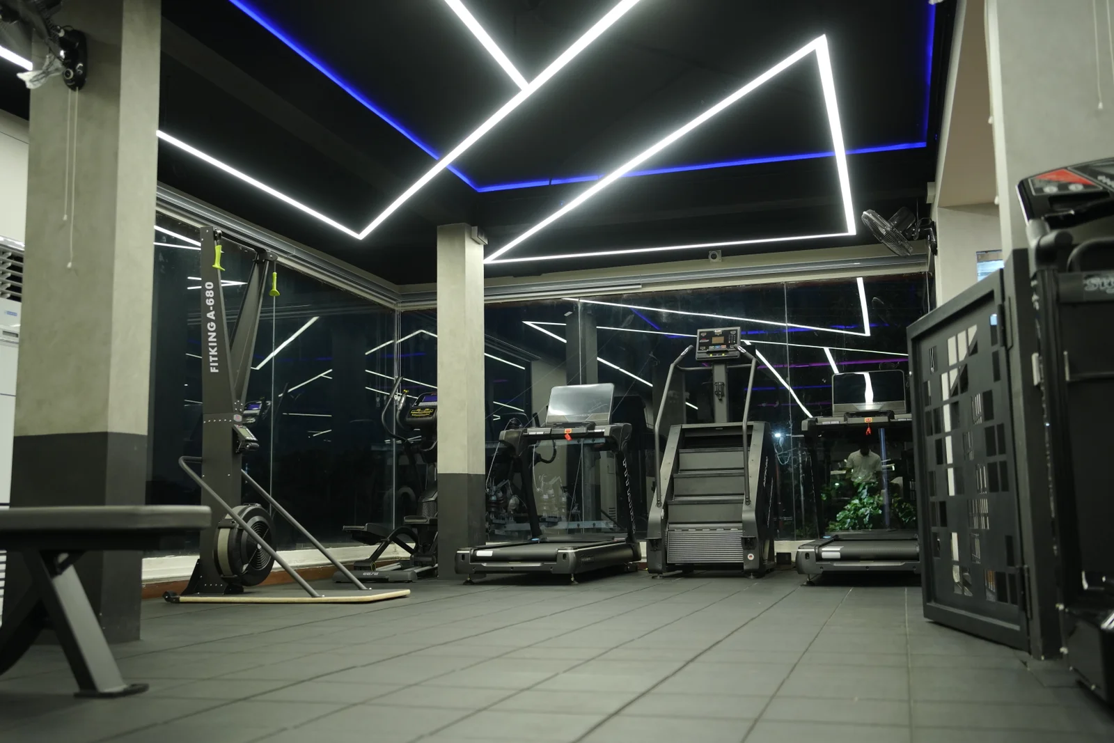 LEON Fitness Hub Gallery Image