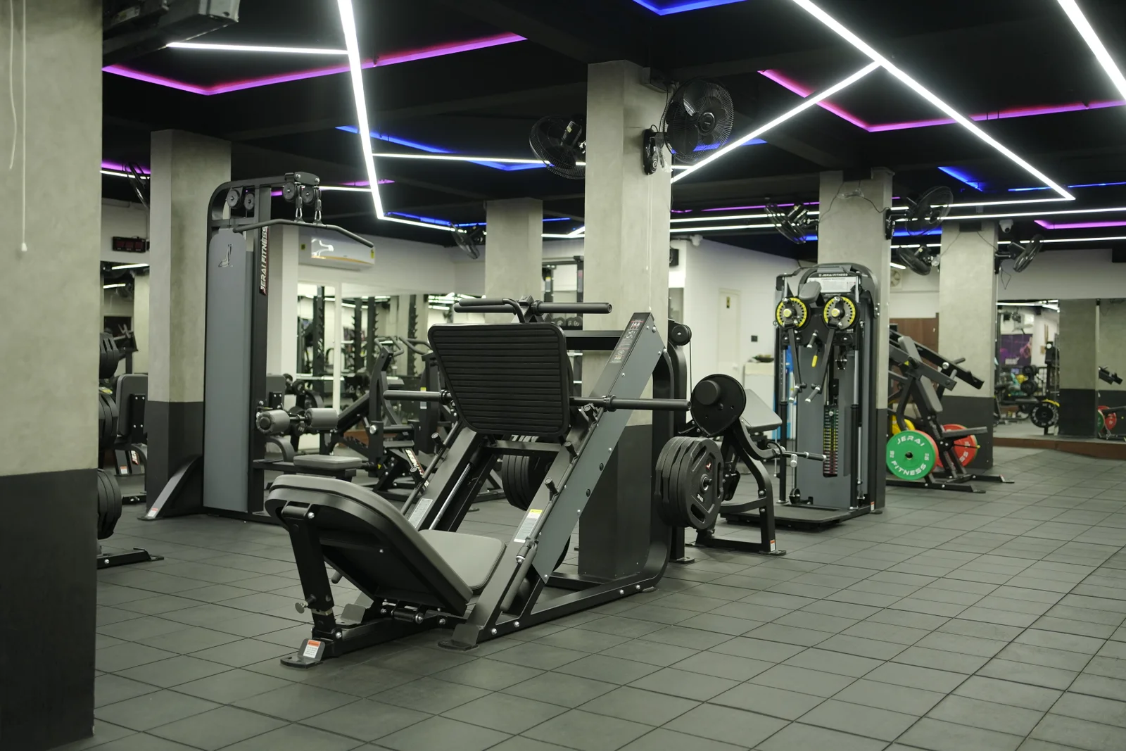 LEON Fitness Hub Gallery Image