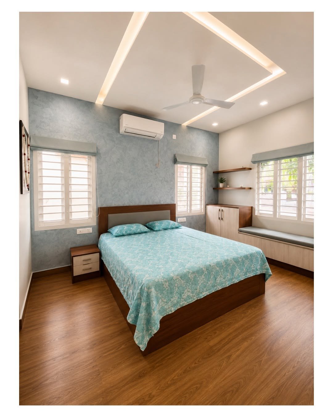 Izin designs Gallery Image